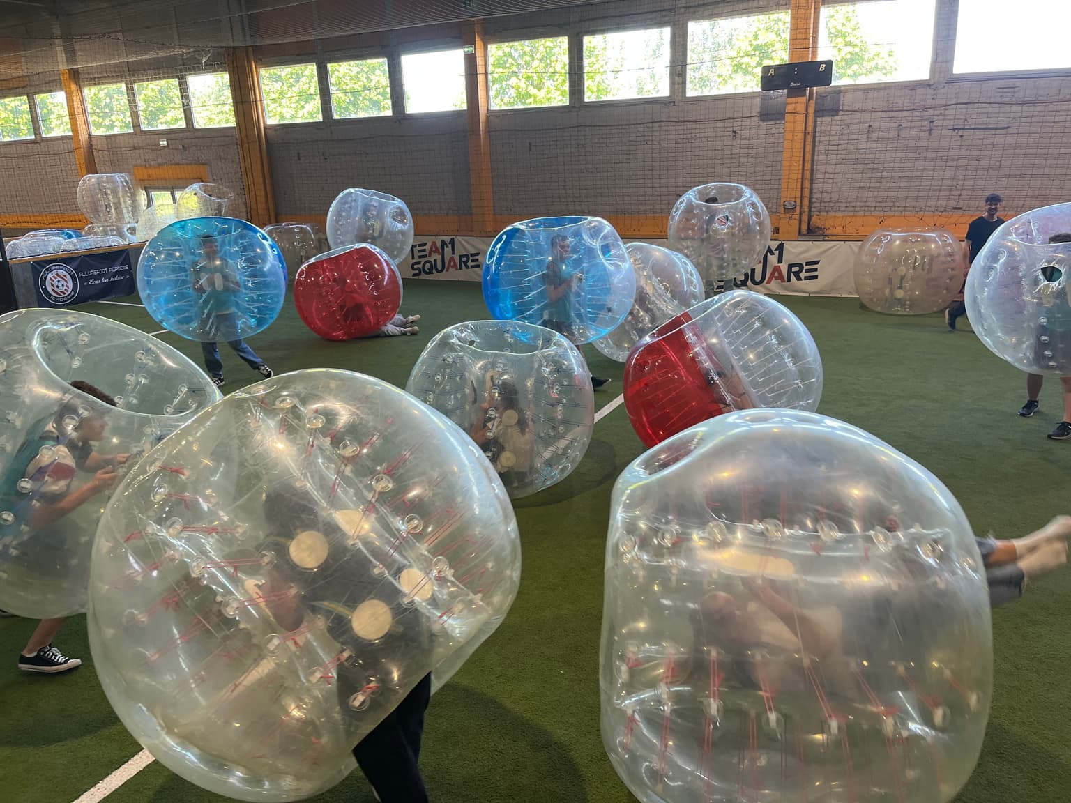 Bubble Foot à Douai : fun, sport et convivialité